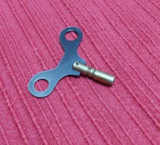 NO con Inpost - Reloj de pared antiguo