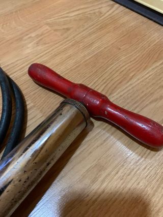 Bombín de aire antiguo