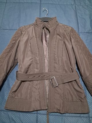 Chaqueta acolchada mujer marrón