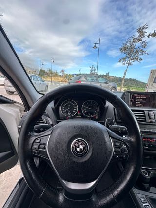 BMW Serie 1 120d Urban 2012