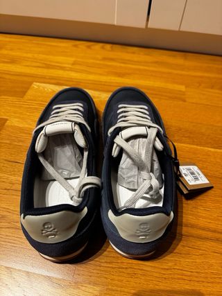 Zapatillas Scalpers Azul Marino y Beige