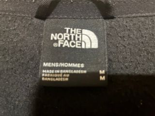 Abrigo The North Face Negro con forro polar