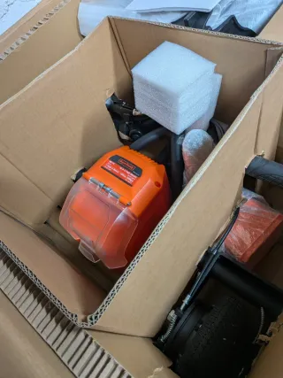 Scooter de movilidad reducida plegable