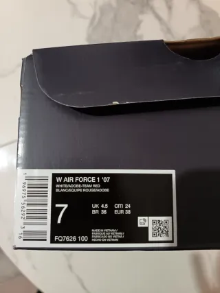 Nike Air Force 1 '07 Donna EUR 38