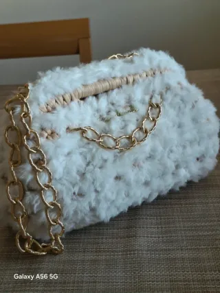 Borsa Clutch Bianca con Catena Oro