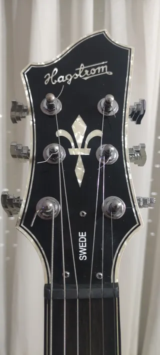 Guitarra Eléctrica Hagstrom