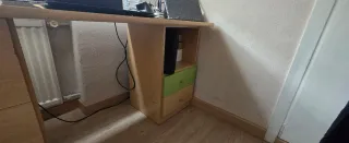 Escritorio infantil con cajonera