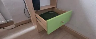 Escritorio infantil con cajonera