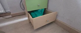 Escritorio infantil con cajonera