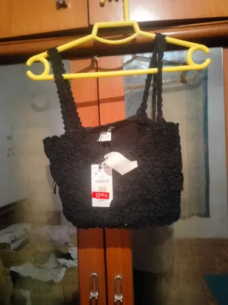 Top negro tejido talla M