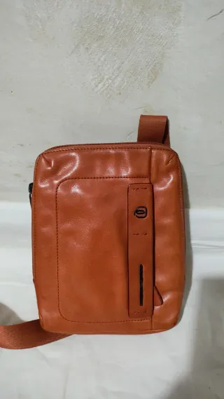 Borselli e borse Piquadro e The bridge in pelle