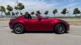 Alquiler Mazda MX-5 2021