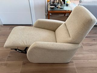 Poltrona relax in tessuto beige