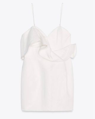 Vestido volumen volante