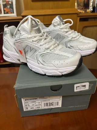 New Balance 530 Mujer Talla 39.5 Gris/Blanco