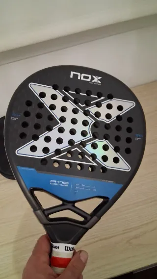 Pala Padel Nox AT10 12K 2024 Reparada