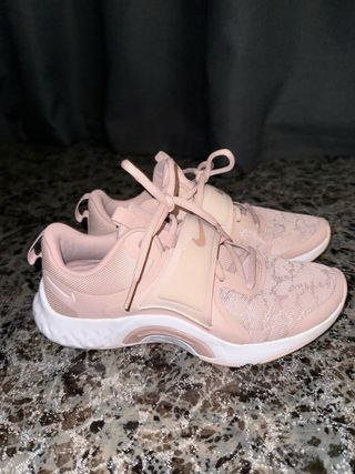 Zapatillas Nike Rosas y Blancas Originales