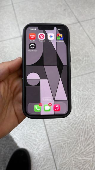 iPhone 13 Negro/Gris