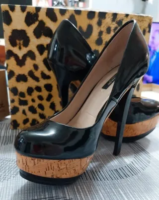 Zapatos de tacón negros plataforma