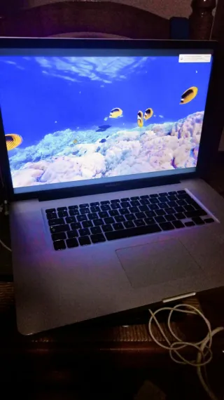 MacBook Pro 17 Plata