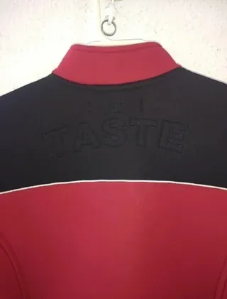 Chaqueta Zara Aguatada Nueva Roja y Negra