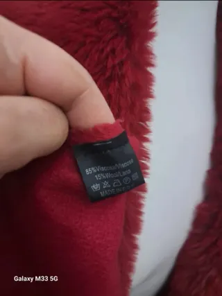 Sciarpa vintage con pomponi e pelliccia