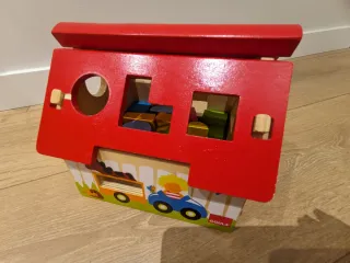 Granja de formas geométricas Goula