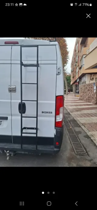 Escalera para furgoneta