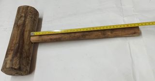 Martello in legno artigianale antico