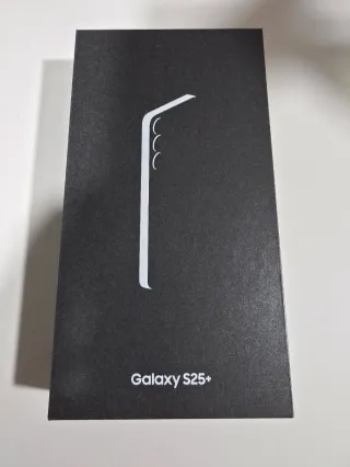 Samsung Galaxy S25+ 512Gb Silver shadow