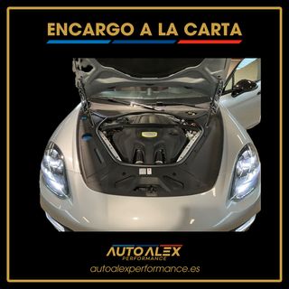 Porsche Panamera Sport Turismo 4 E-Hybrid