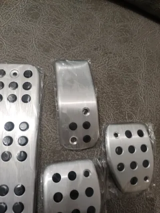 Pedales aluminio Peugeot RC nuevos