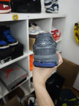 New Balance 1906L Magnet