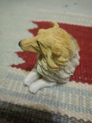Figura en miniatura de Perro Collie de Resina