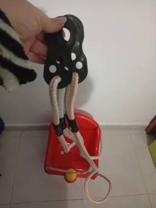 Columpio para bebé con polea