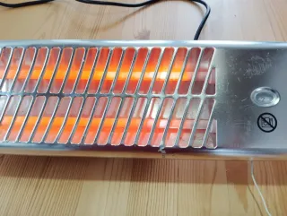 CALEFACTOR DE PARED O PIE