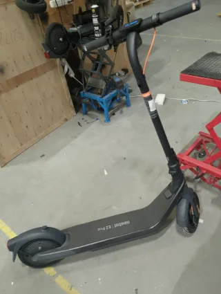 Patinete Eléctrico Ninebot E2 PRO