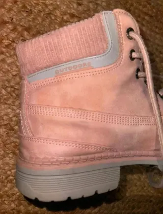 Botines marca Gaatpot rosas talla 38