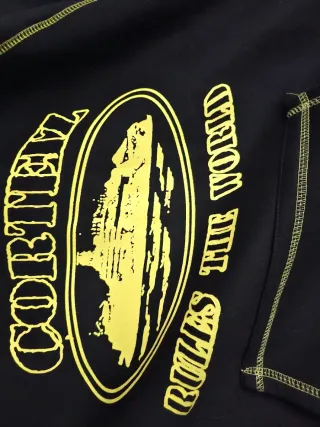 Conjunto Chándal Corteiz Negro y Amarillo Talla L