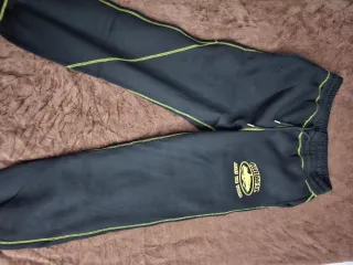 Conjunto Chándal Corteiz Negro y Amarillo Talla L