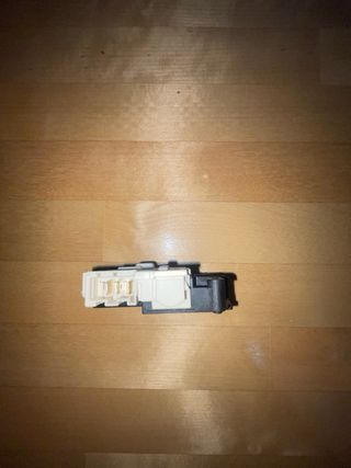 Blocapuertas lavadora Indesit Nuevo