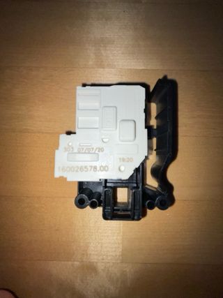 Blocapuertas lavadora Indesit Nuevo