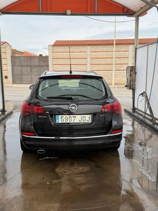 Opel Astra 2015
