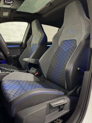 Golf 8 R 320 Performance