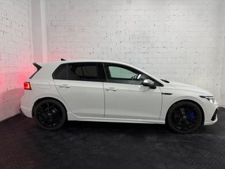 Golf 8 R 320 Performance
