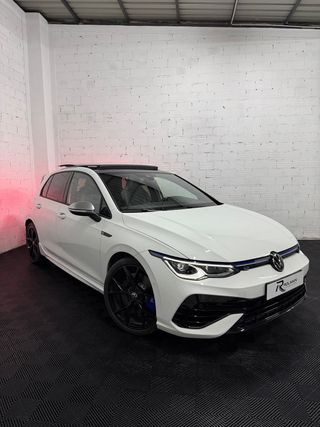 Golf 8 R 320 Performance