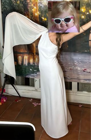 Vestido fiesta blanco con lazo