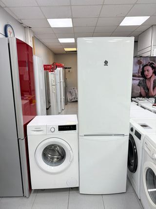 Lavadora Daewoo 6kg + Nevera Balay 1.85m