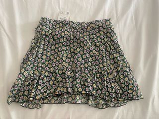 Falda flores Zara