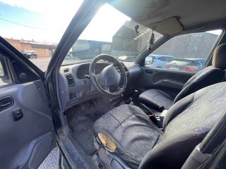 Nissan Terrano II 1999